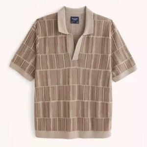 LIKE NEW Abercrombie & Fitch Textured Collared Tee, Size M